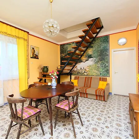 Pomme By Interhome Tatil Evi *
